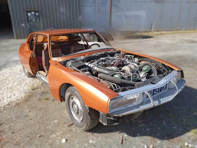 Citroën SM orange, restauration carrosserie et mécanique